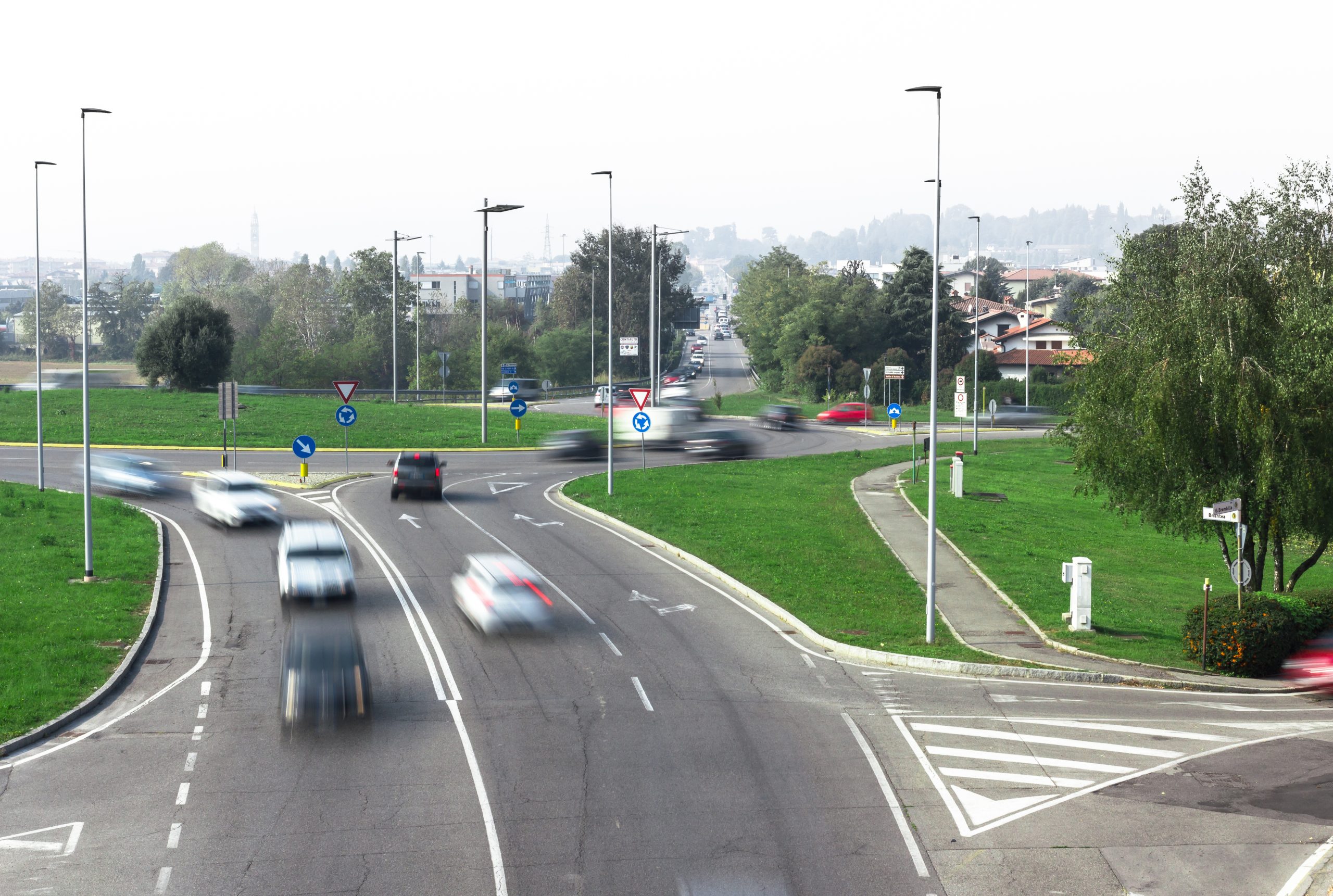 Around traffic. Roundabout in the City.